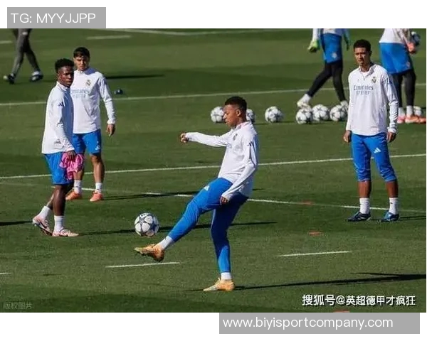 外媒报道赫伊森吕迪格阿诺德等五名球员缺席皇马训练引发关注